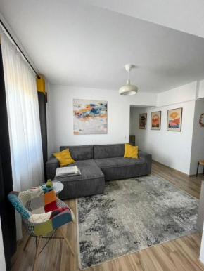 Cozy Apartment - near Airport and Palas Mall
